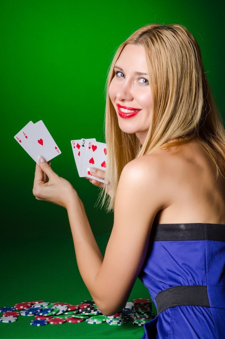 Dealer profesional di studio kasino langsung vipwin88 melayani pemain dari berbagai wilayah